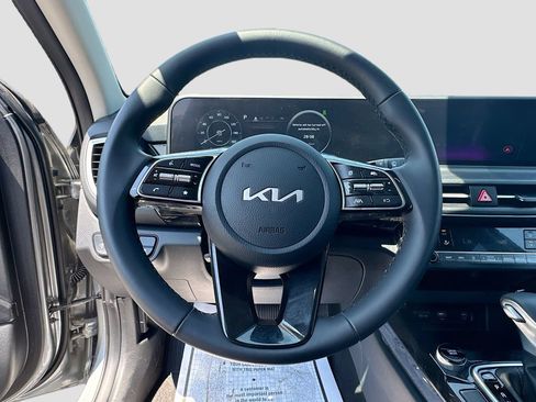Certified 2025 Kia Seltos X-Line AWD/4WD image 14