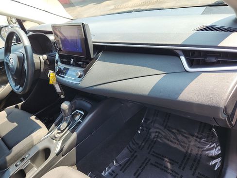 Used 2024 Toyota Corolla LE FWD image 26