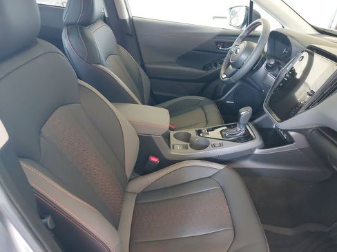 Used 2025 Subaru Crosstrek 2.5i Limited w/ Crosstrek Mirror Package image 10