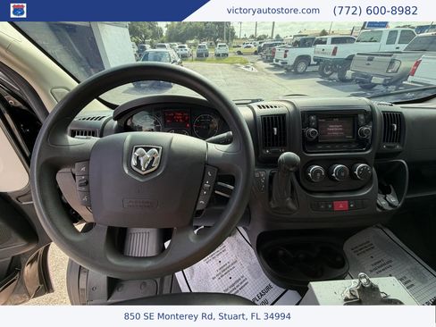 Used 2021 RAM ProMaster 2500 w/ Convenience Group FWD image 18