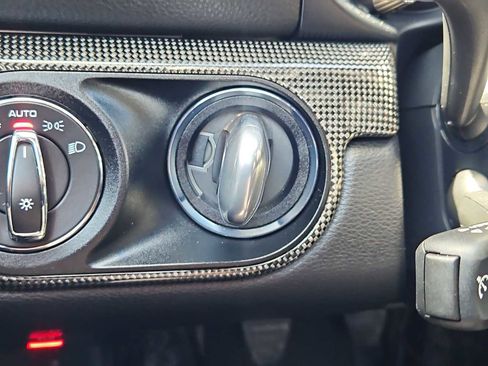 Certified 2025 Porsche 718 Cayman RWD image 24