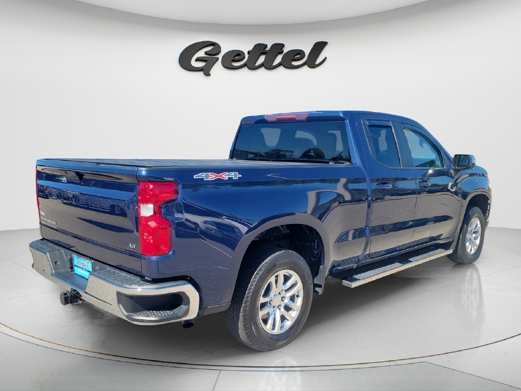 Used 2022 Chevrolet Silverado 1500 LT AWD/4WD image 5