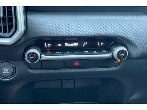 Certified 2025 MAZDA CX-50 AWD 2.5 S w/ Weather Package image 28