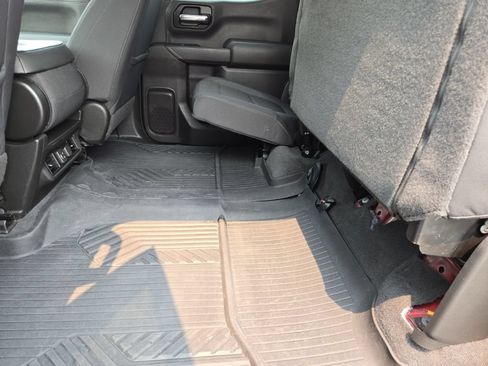 Certified 2021 Chevrolet Silverado 1500 LT AWD/4WD image 13