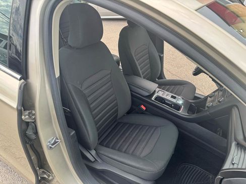 Used 2018 Ford Fusion S w/ Equipment Group 101A image 18