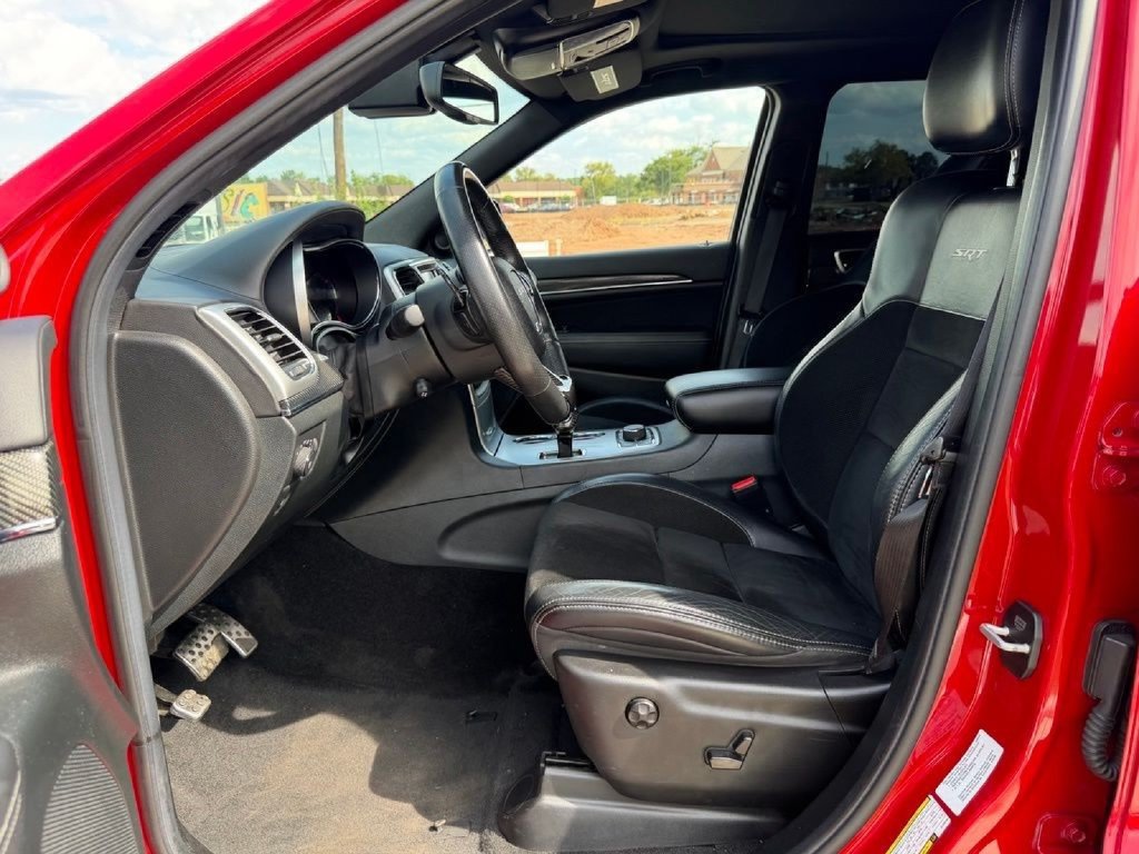 Used 2014 Jeep Grand Cherokee SRT AWD/4WD image 13