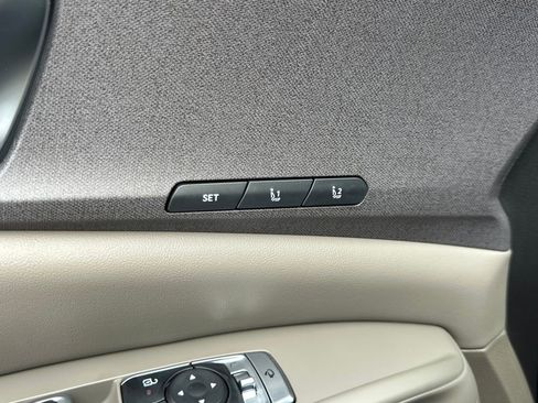 New 2026 Kia Carnival EX image 12