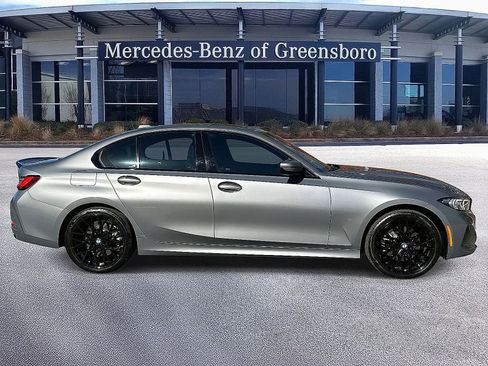 Used 2023 BMW 330i xDrive Sedan w/ Premium Package image 8