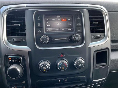 Used 2024 RAM 1500 Classic SLT AWD/4WD image 15