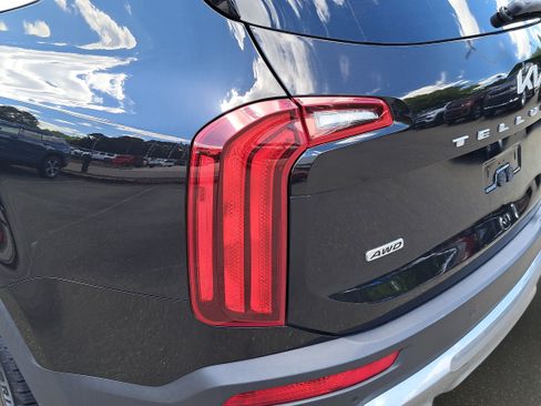 Used 2022 Kia Telluride S AWD/4WD image 35
