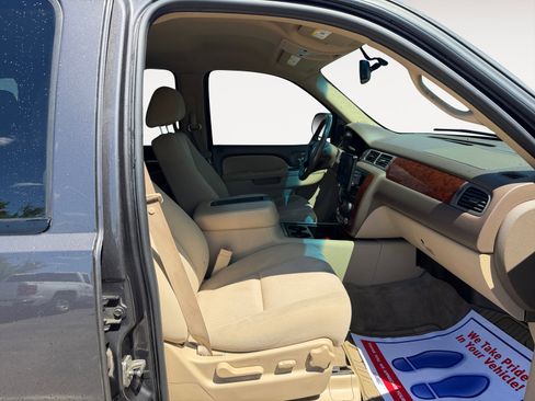 Used 2011 Chevrolet Tahoe LS w/ Regional Value Package AWD/4WD image 15
