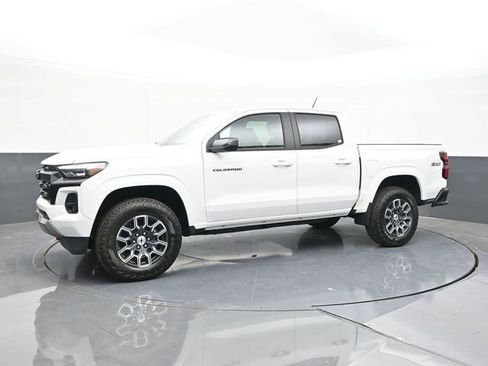 New 2025 Chevrolet Colorado Z71 image 8