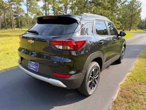 New 2026 Chevrolet TrailBlazer LT w/ Convenience Package FWD image 5
