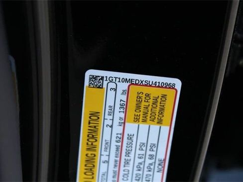 New 2025 GMC Sierra EV Denali image 16