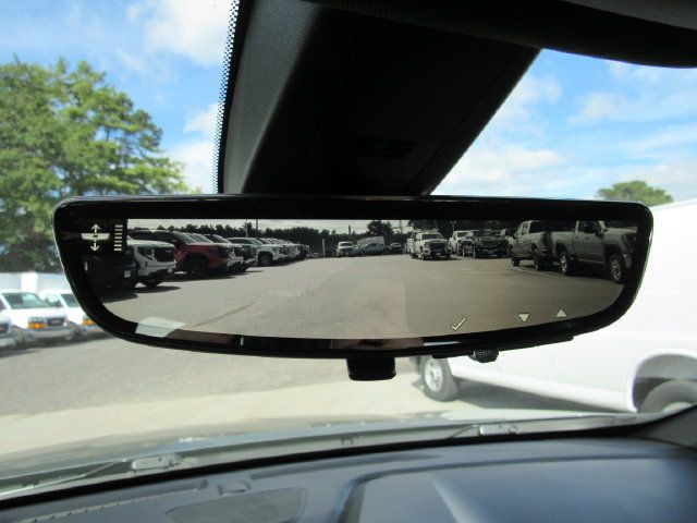 Used 2022 Chevrolet Traverse LT w/ LT Premium Package AWD/4WD image 26