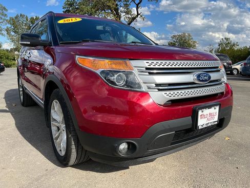 Used 2013 Ford Explorer XLT AWD/4WD image 4