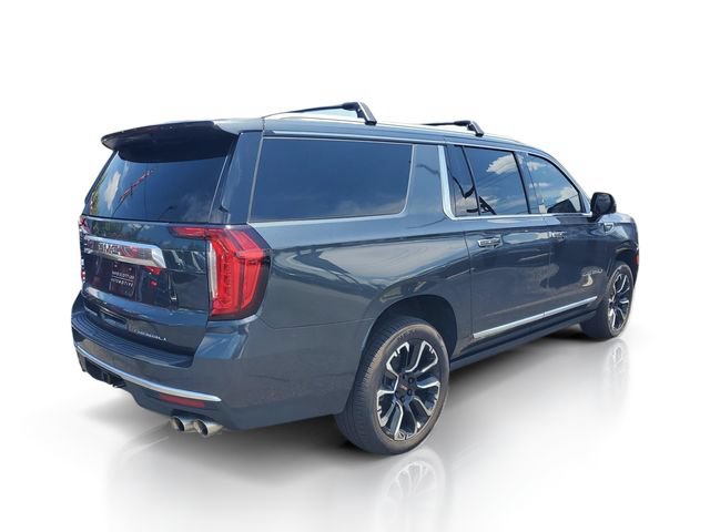 Used 2022 GMC Yukon XL Denali AWD/4WD image 4