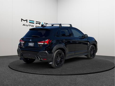 Used 2024 Mitsubishi Outlander Sport LE AWD/4WD image 9