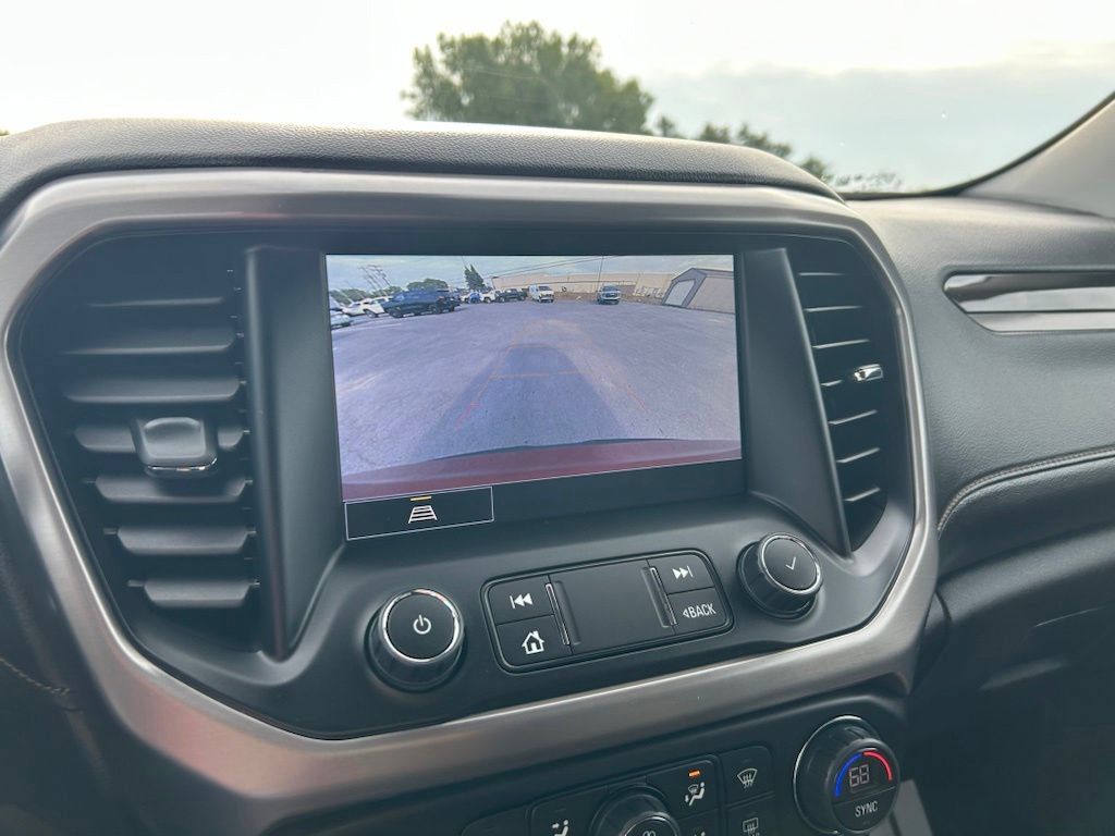 Used 2023 GMC Acadia AT4 w/ Preferred Package AWD/4WD image 13