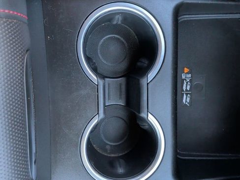 Used 2023 Chevrolet Suburban RST w/ Sport Performance Package image 38