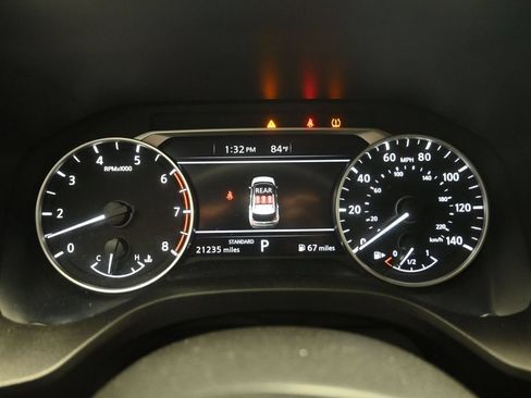 Used 2023 Nissan Rogue SV FWD image 6
