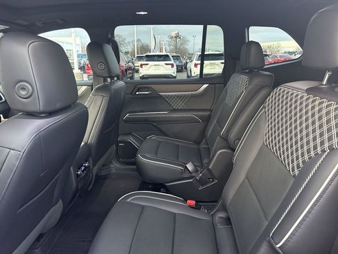 Certified 2024 GMC Acadia Denali w/ Super Cruise Package image 32