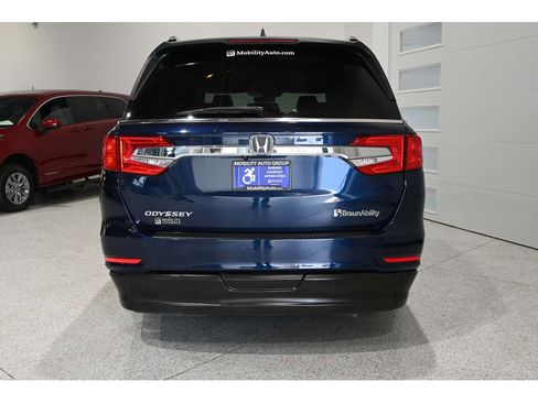 Used 2019 Honda Odyssey EX-L image 7