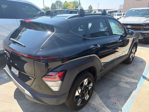 Used 2024 Hyundai Kona SEL w/ Convenience Package AWD/4WD image 4
