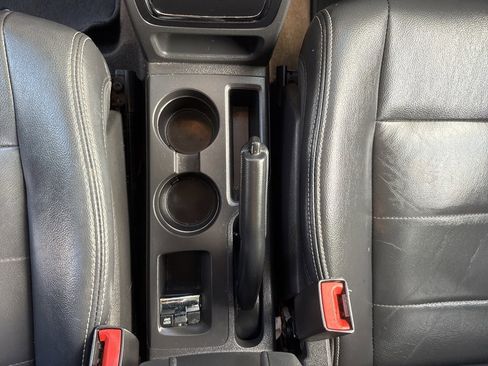 Used 2016 Jeep Patriot High Altitude image 32