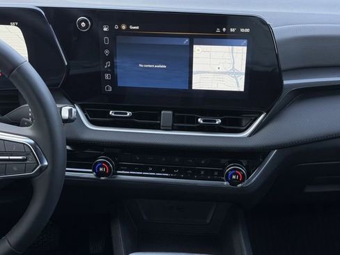 New 2026 Chevrolet Equinox LT w/ Convenience Package II image 12