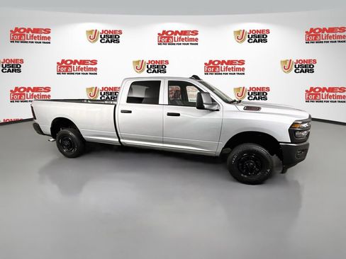 Used 2026 RAM 2500 Tradesman AWD/4WD image 19