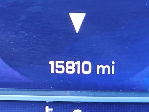 Used 2023 Chevrolet Silverado 1500 ZR2 image 12