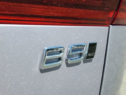 New 2026 Volvo XC60 B5 Plus w/ Climate Package AWD/4WD image 16