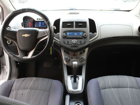 Used 2012 Chevrolet Sonic LT image 15