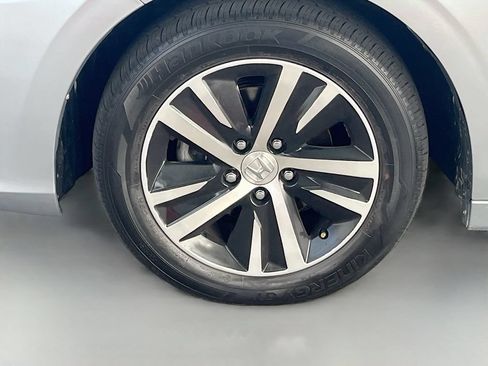 Used 2023 Honda Civic LX image 28