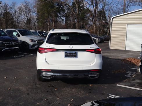 New 2026 Mercedes-Benz GLC 300 4MATIC image 4