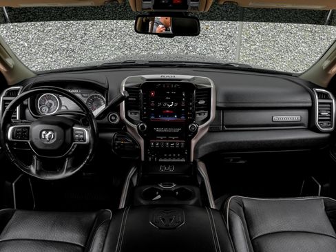 Used 2020 RAM 3500 Laramie AWD/4WD image 15