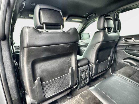 Used 2022 Jeep Grand Cherokee Laredo X AWD/4WD image 19