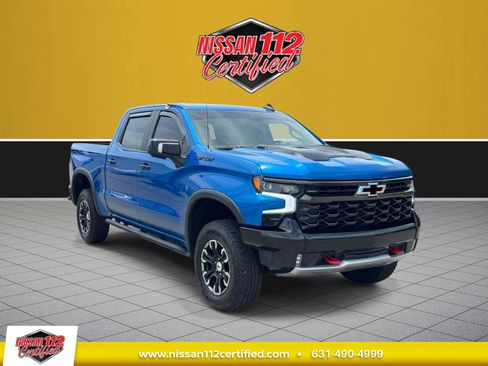 Used 2023 Chevrolet Silverado 1500 ZR2 w/ Technology Package AWD/4WD image 1