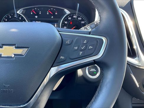 Certified 2024 Chevrolet Equinox LT w/ LPO, Floor Liner Package image 19