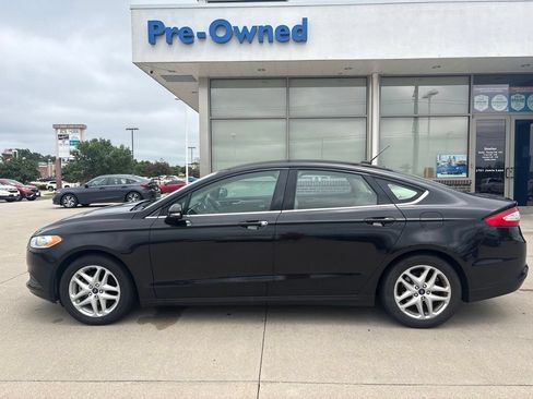 Used 2014 Ford Fusion SE FWD image 8
