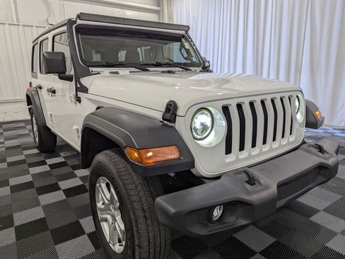 Used 2020 Jeep Wrangler Unlimited Sport S AWD/4WD image 5