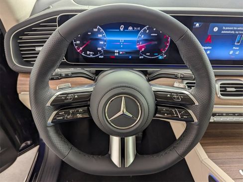 New 2026 Mercedes-Benz GLS 450 4MATIC image 17