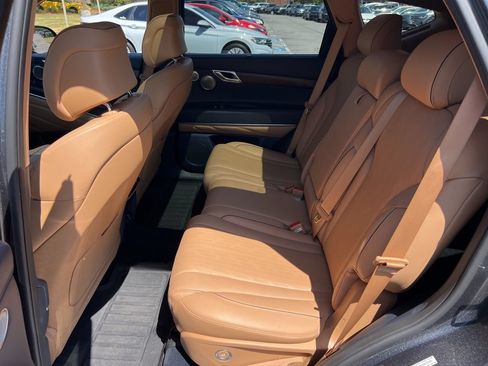 Used 2023 Genesis GV80 2.5T w/ Prestige Package AWD/4WD image 27