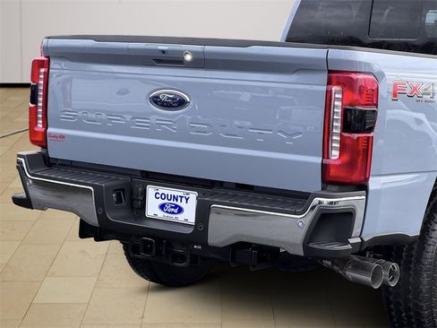 New 2026 Ford F250 Lariat w/ Lariat Ultimate Package image 47