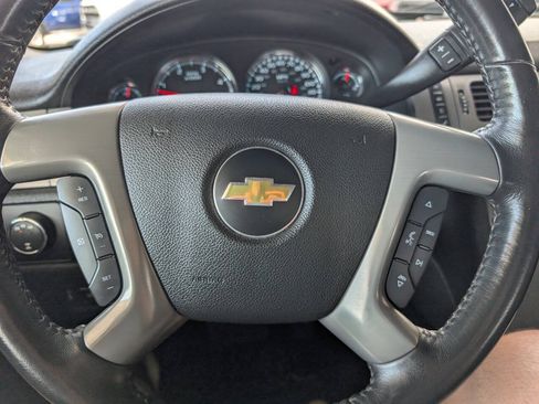 Used 2013 Chevrolet Silverado 2500 LTZ w/ LTZ Plus Package AWD/4WD image 21