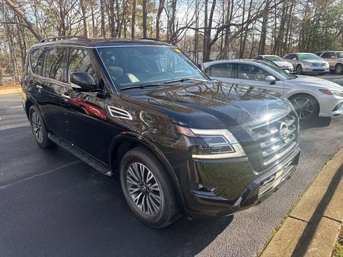 Used 2023 Nissan Armada SL w/ Midnight Edition Package image 1