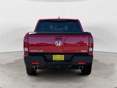 Used 2023 Honda Ridgeline RTL-E image 4