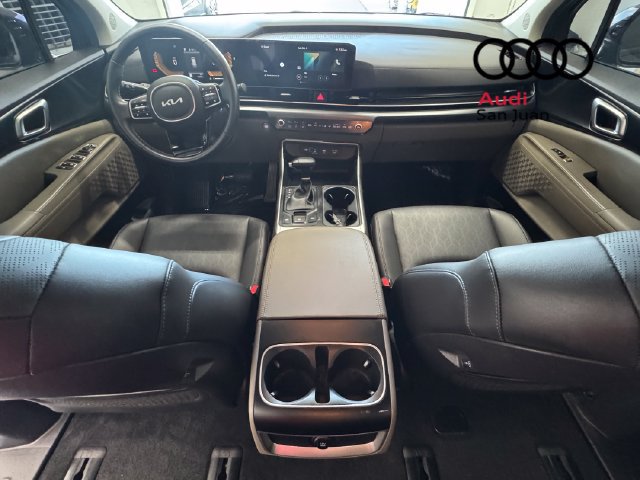 Used 2026 Kia Carnival FWD image 28