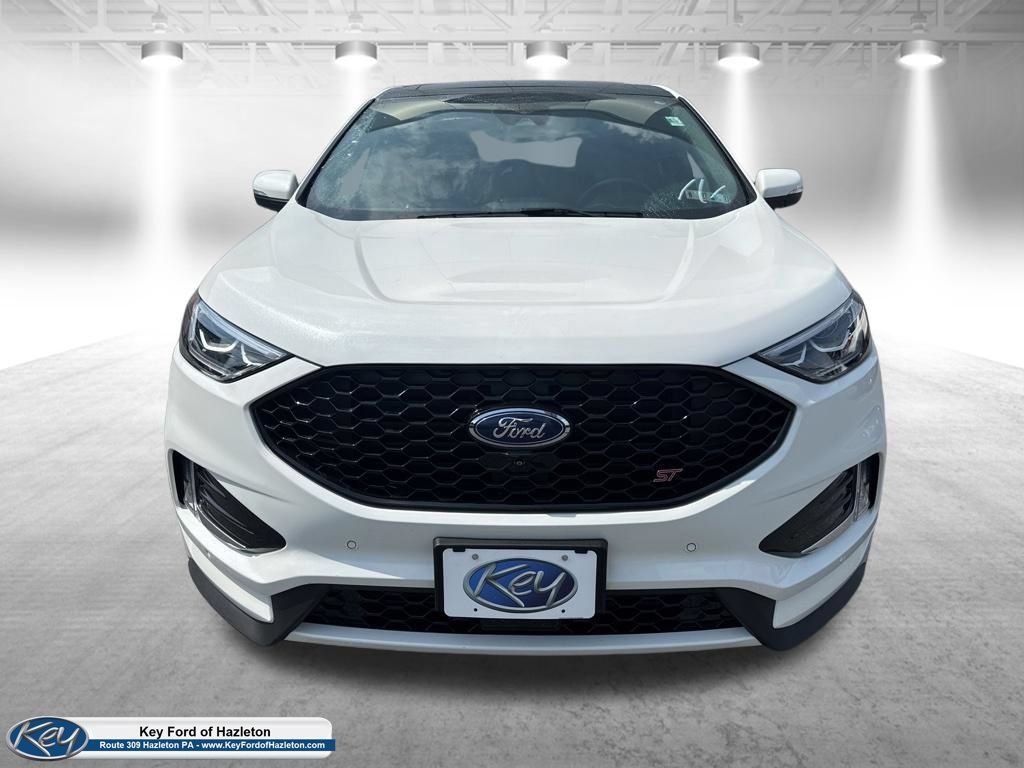 Used 2022 Ford Edge ST w/ Equipment Group 401A AWD/4WD image 2